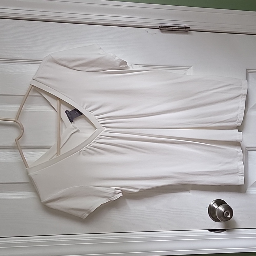 Ann Taylor double v neck t-shirt in  creamy white.